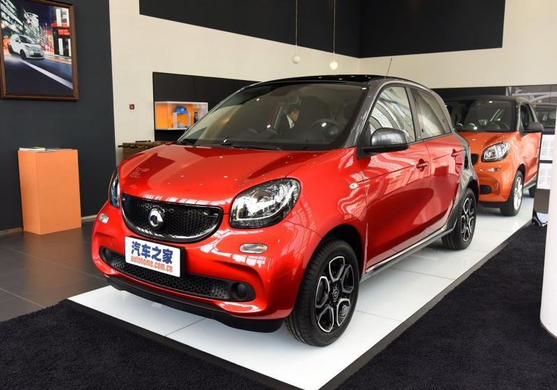 2016款0.9T 先锋版